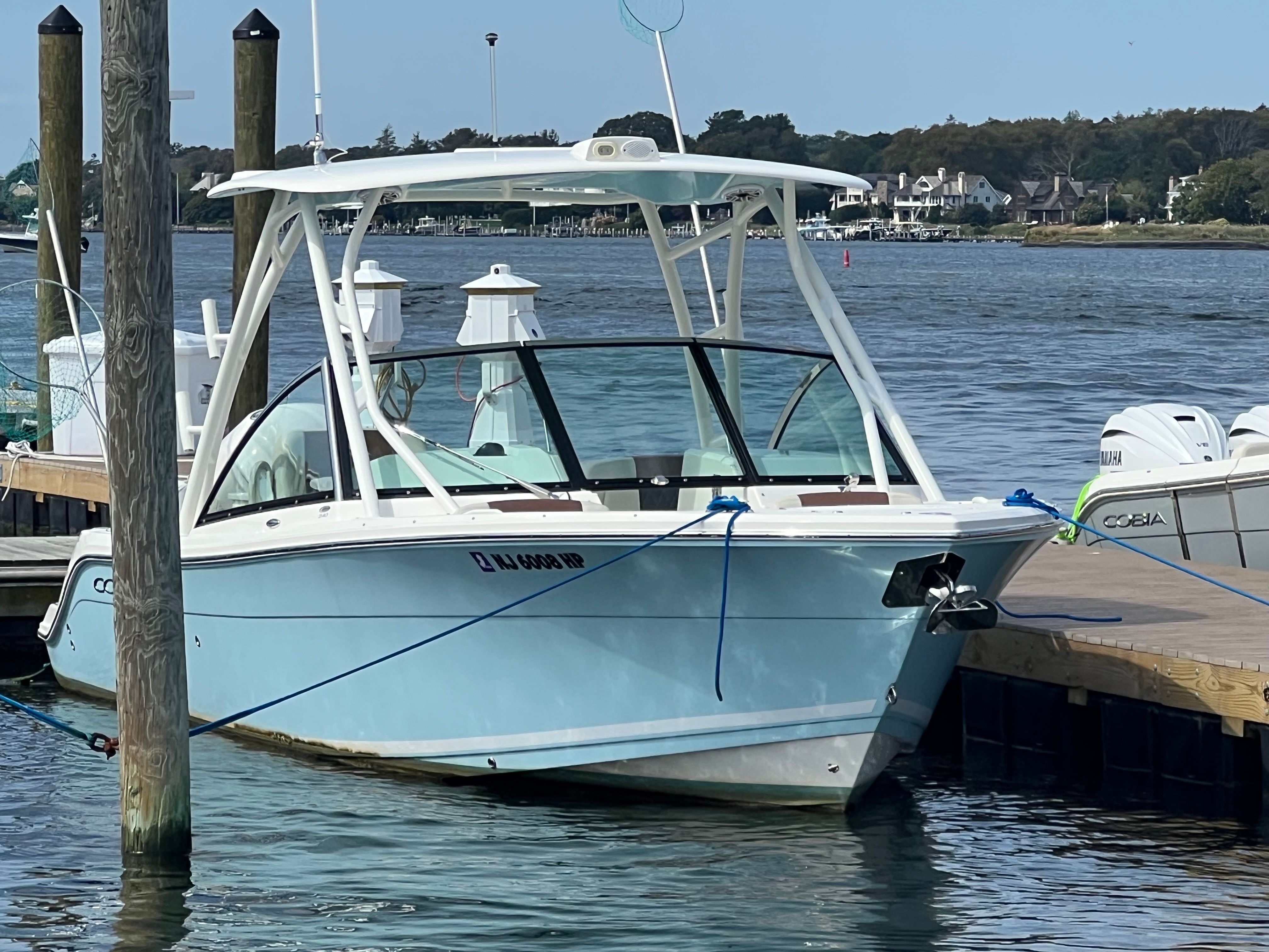 2021 Cobia 240 Dual Console