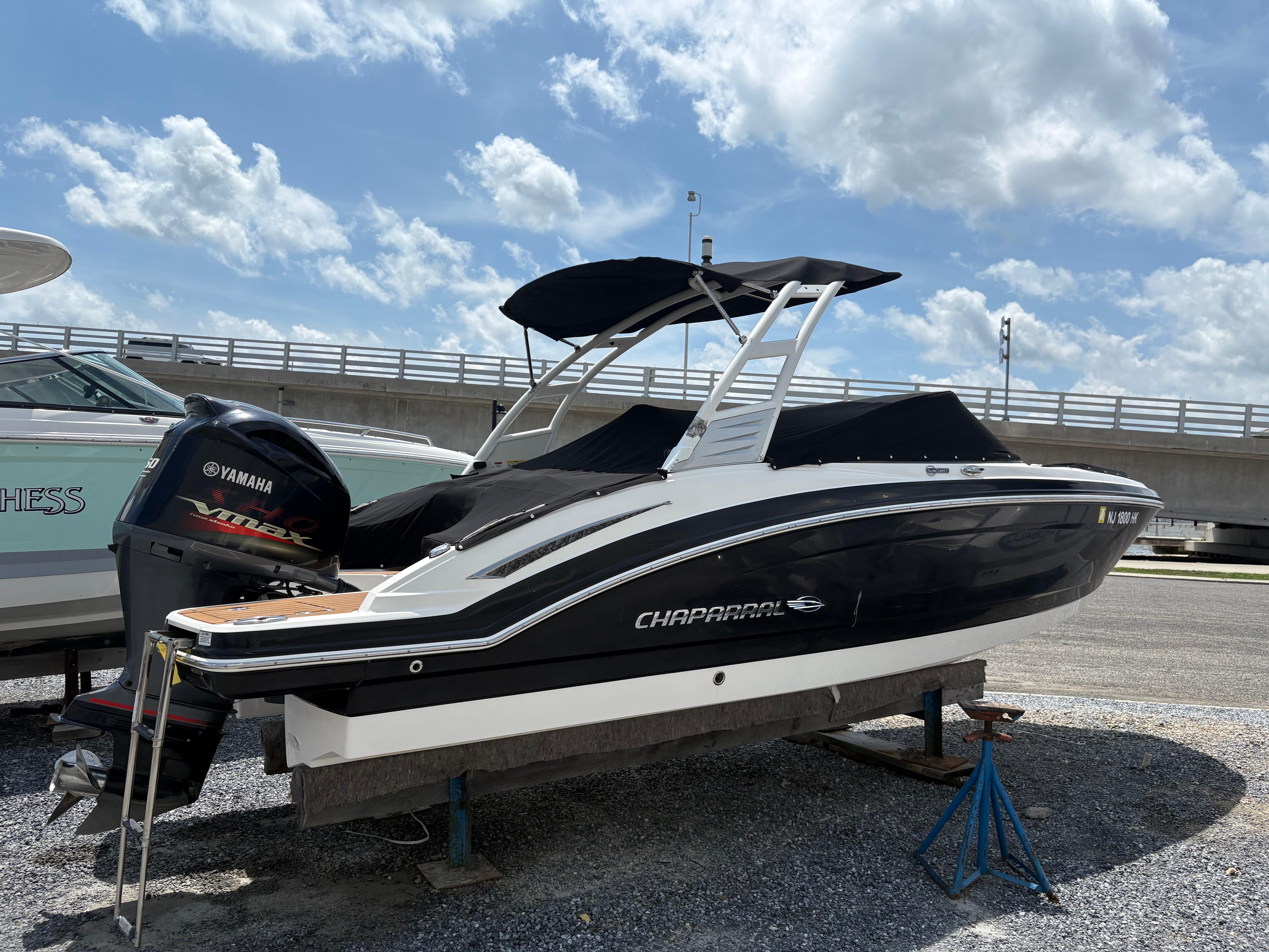 2016 Chaparral 230 Suncoast