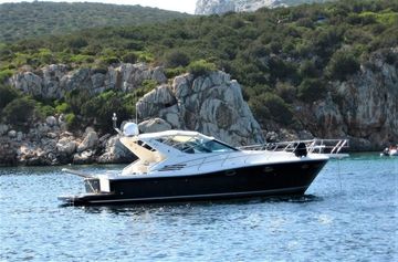 2000 Uniesse 42 Open