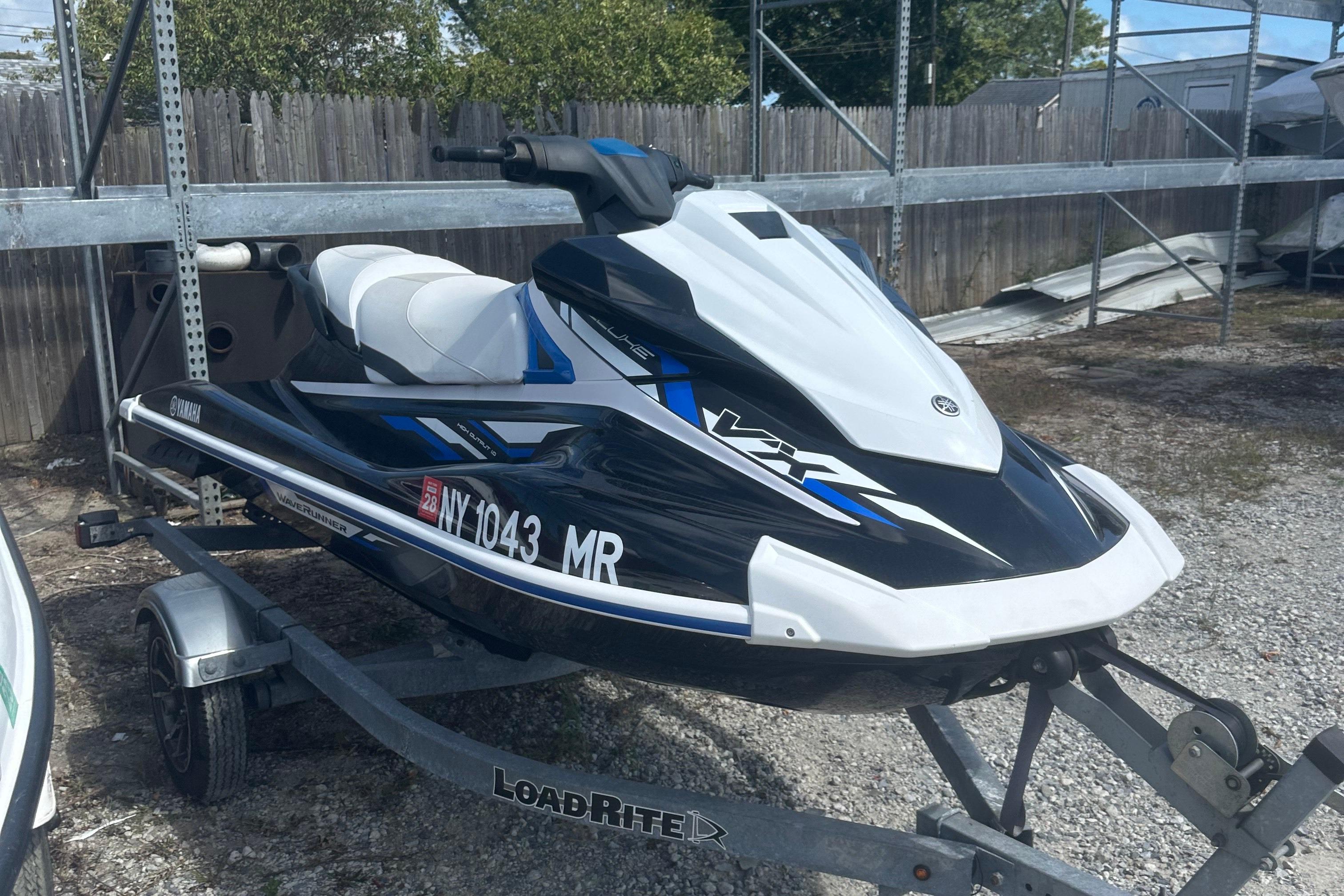 2019 Yamaha WaveRunner VX Deluxe