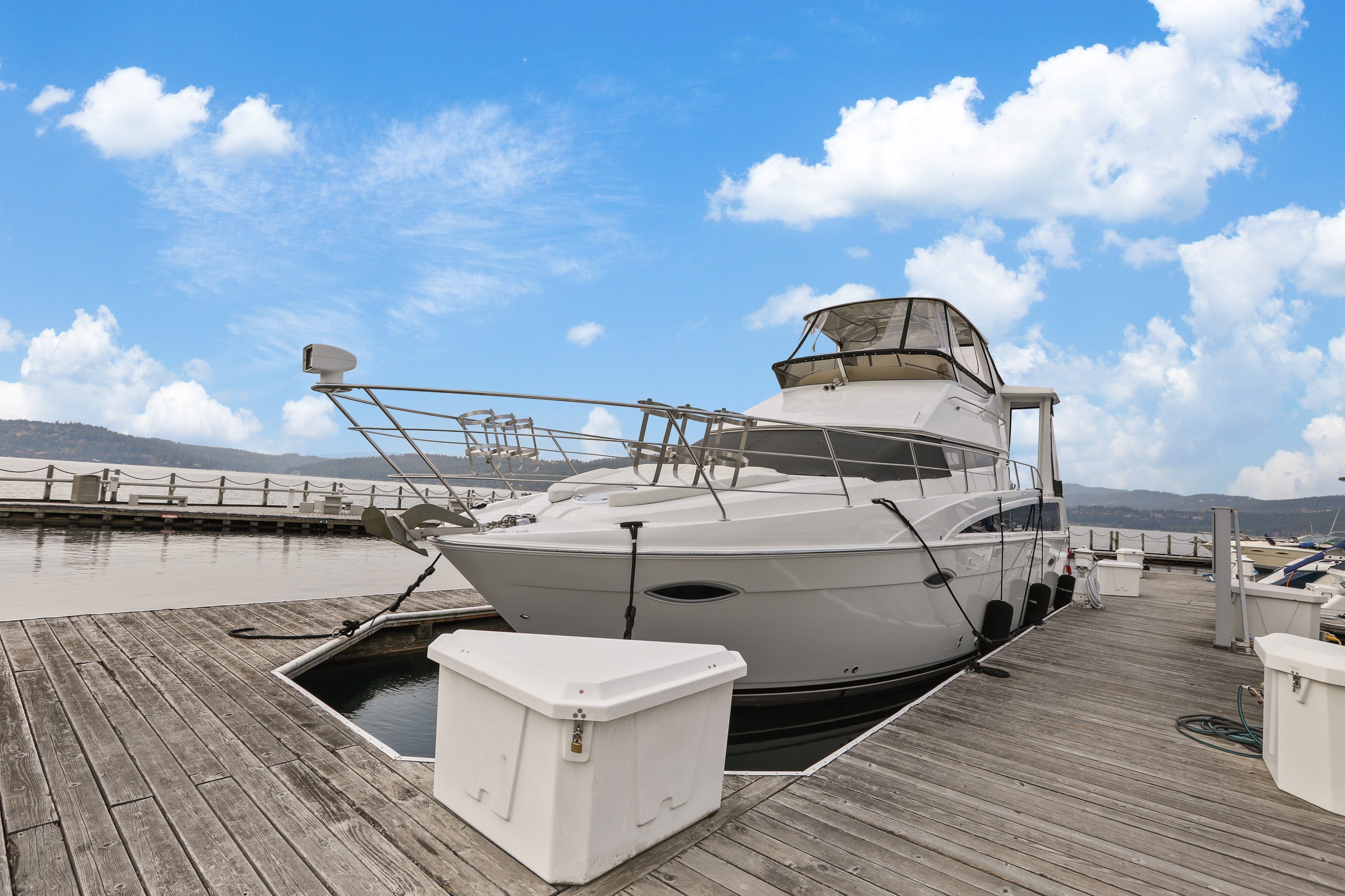 2008 Carver 47MY