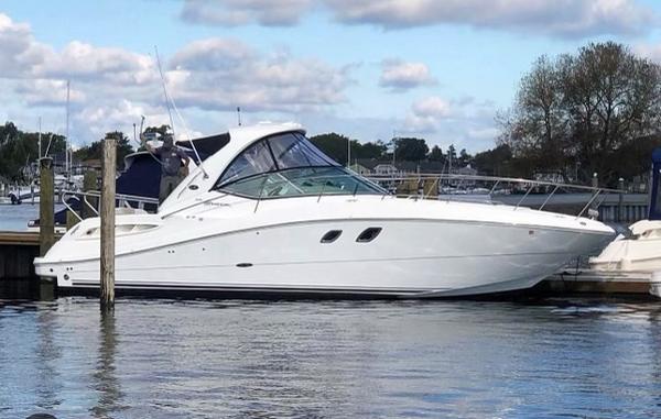 2008 Sea Ray 330 Sundancer