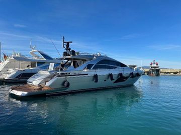2021 Pershing 8X