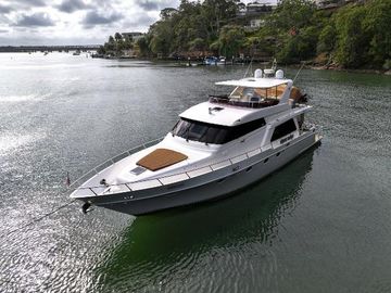 2011 Pama 65 Pilot House