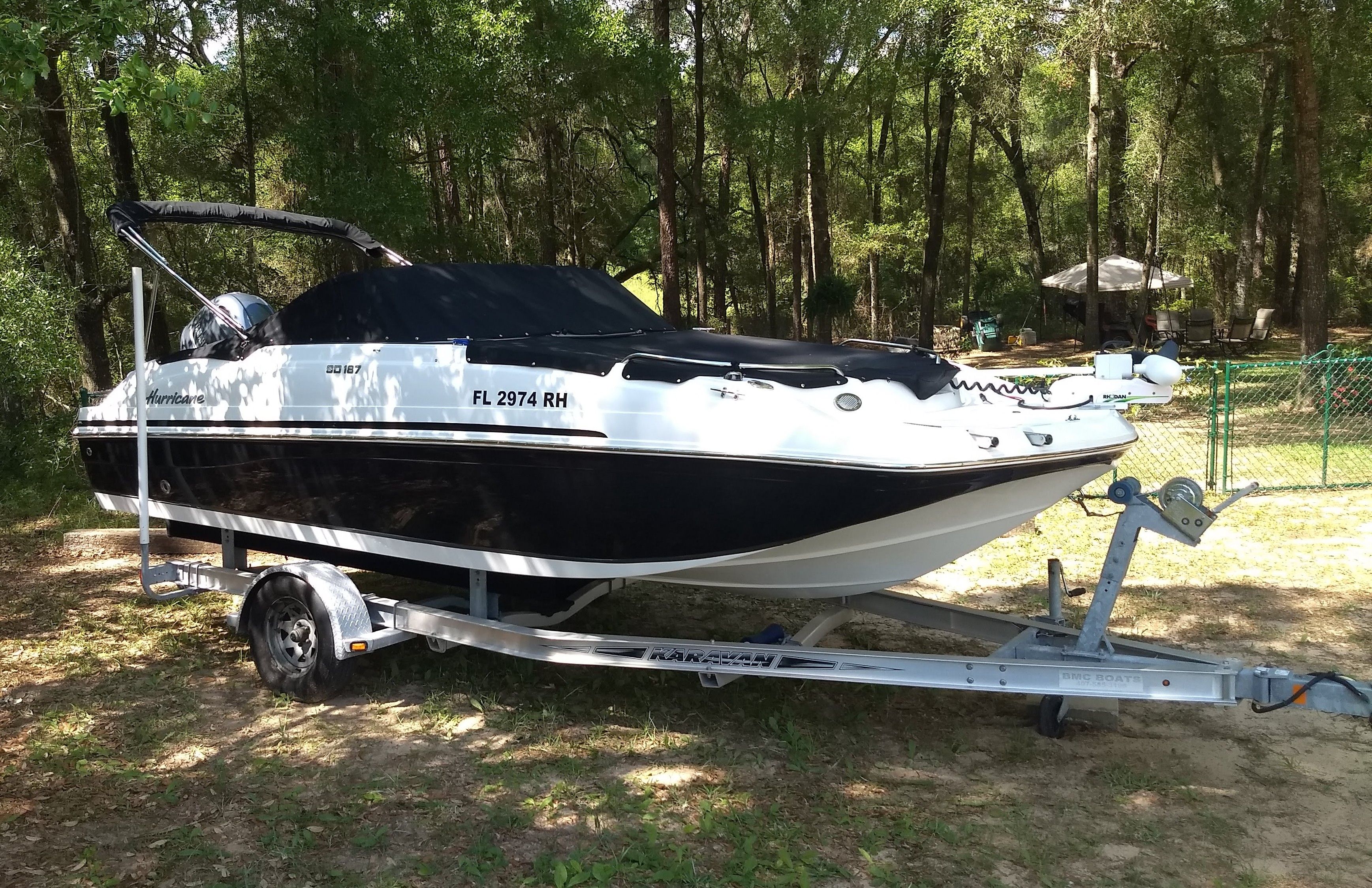2016 Hurricane Sun Deck 187