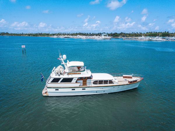 Burger Classic Motoryacht