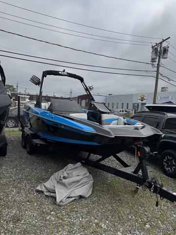 2021 Axis Wake Research A20
