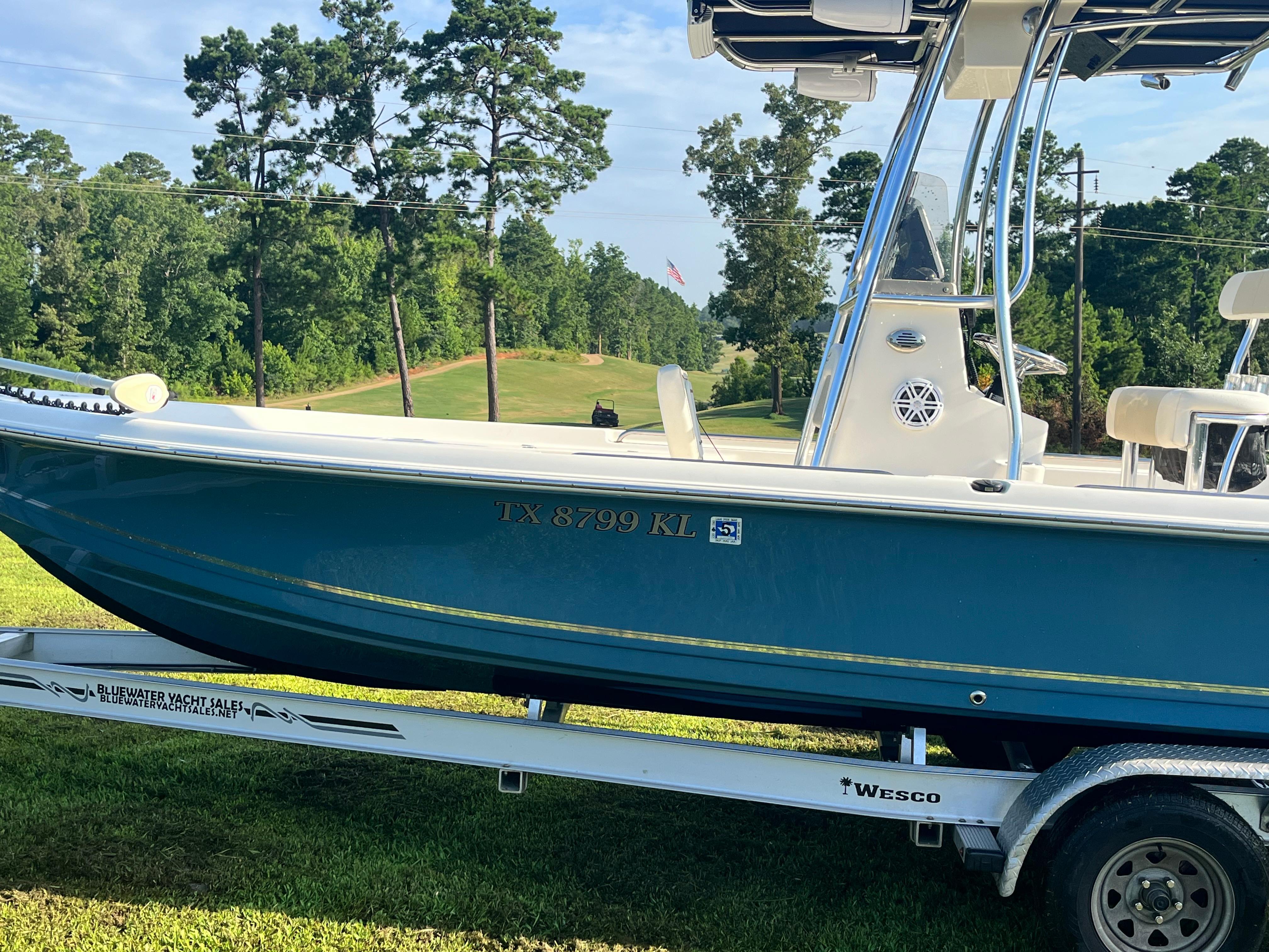 2021 Bulls Bay 2400