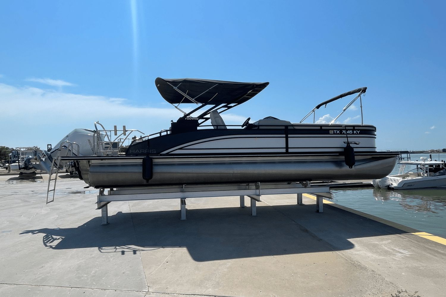 2023 Harris 250 Solstice