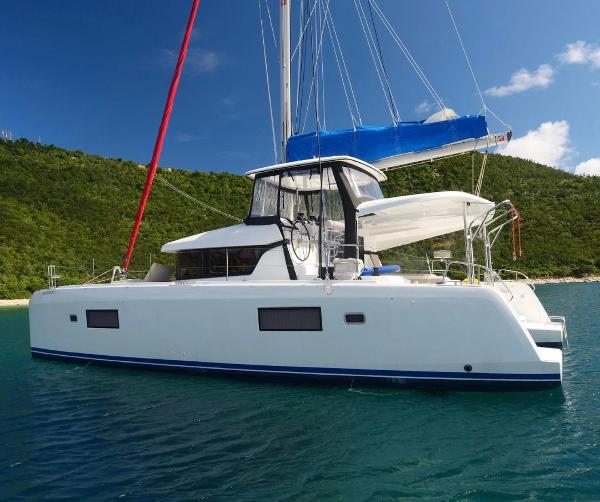 2020 Lagoon 42