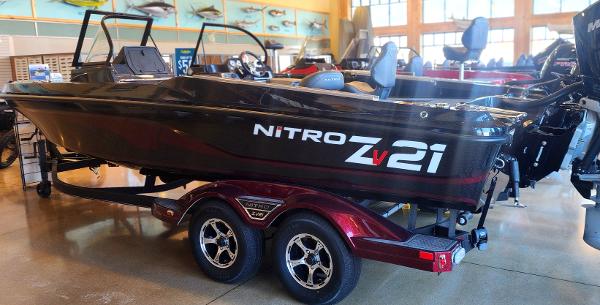 2024 Nitro ZV21