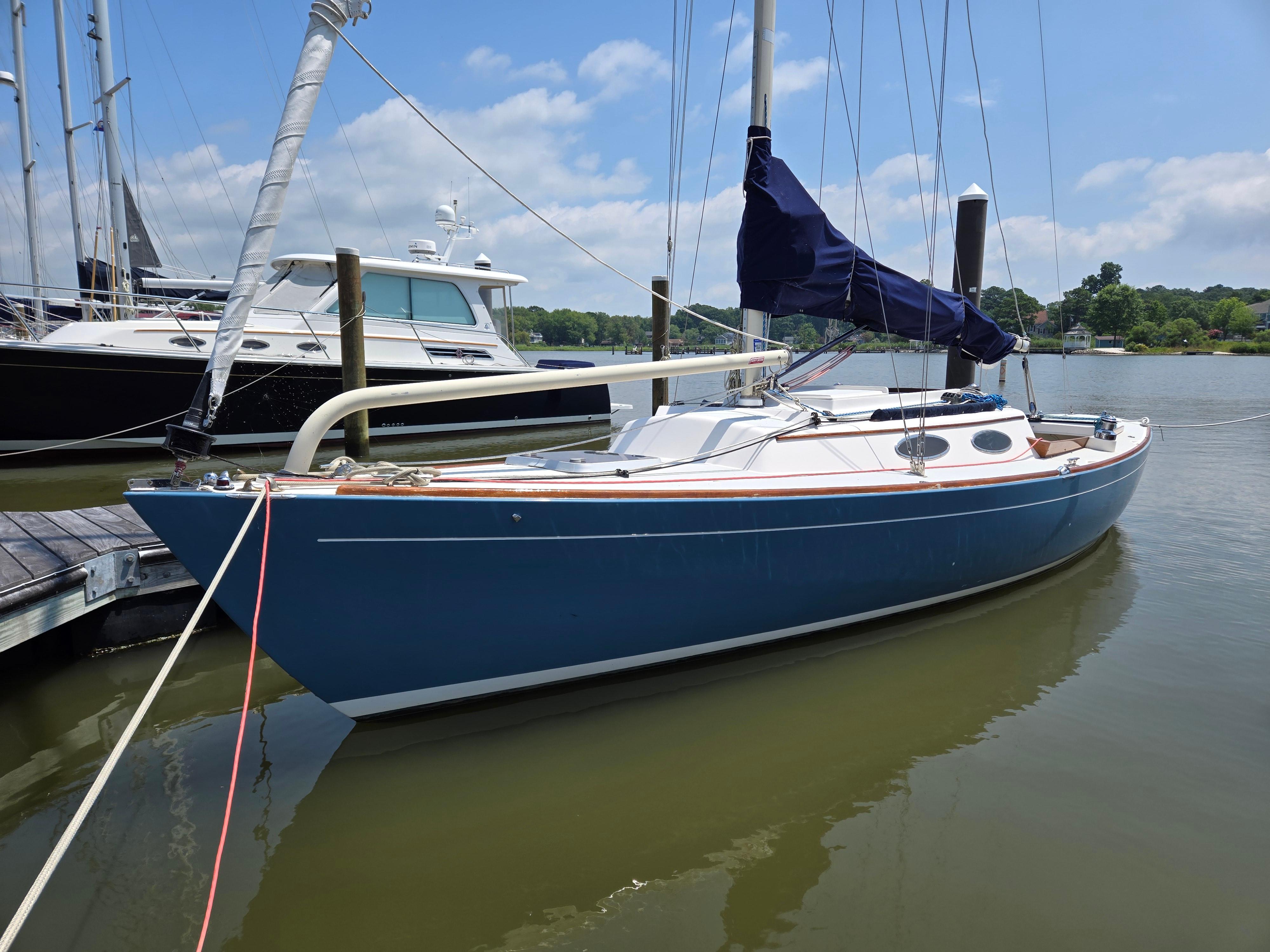 2005 Alerion Express 28