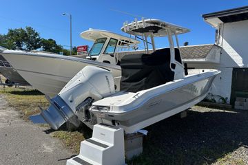 2025 Boston Whaler 220 Dauntless
