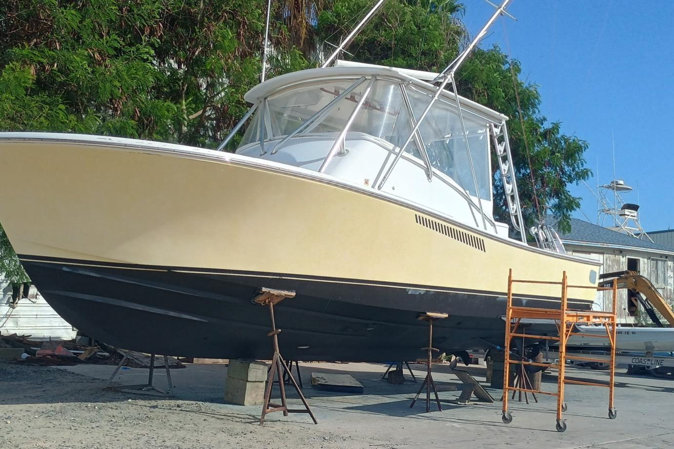 1983 Hines-Farley 34 Express