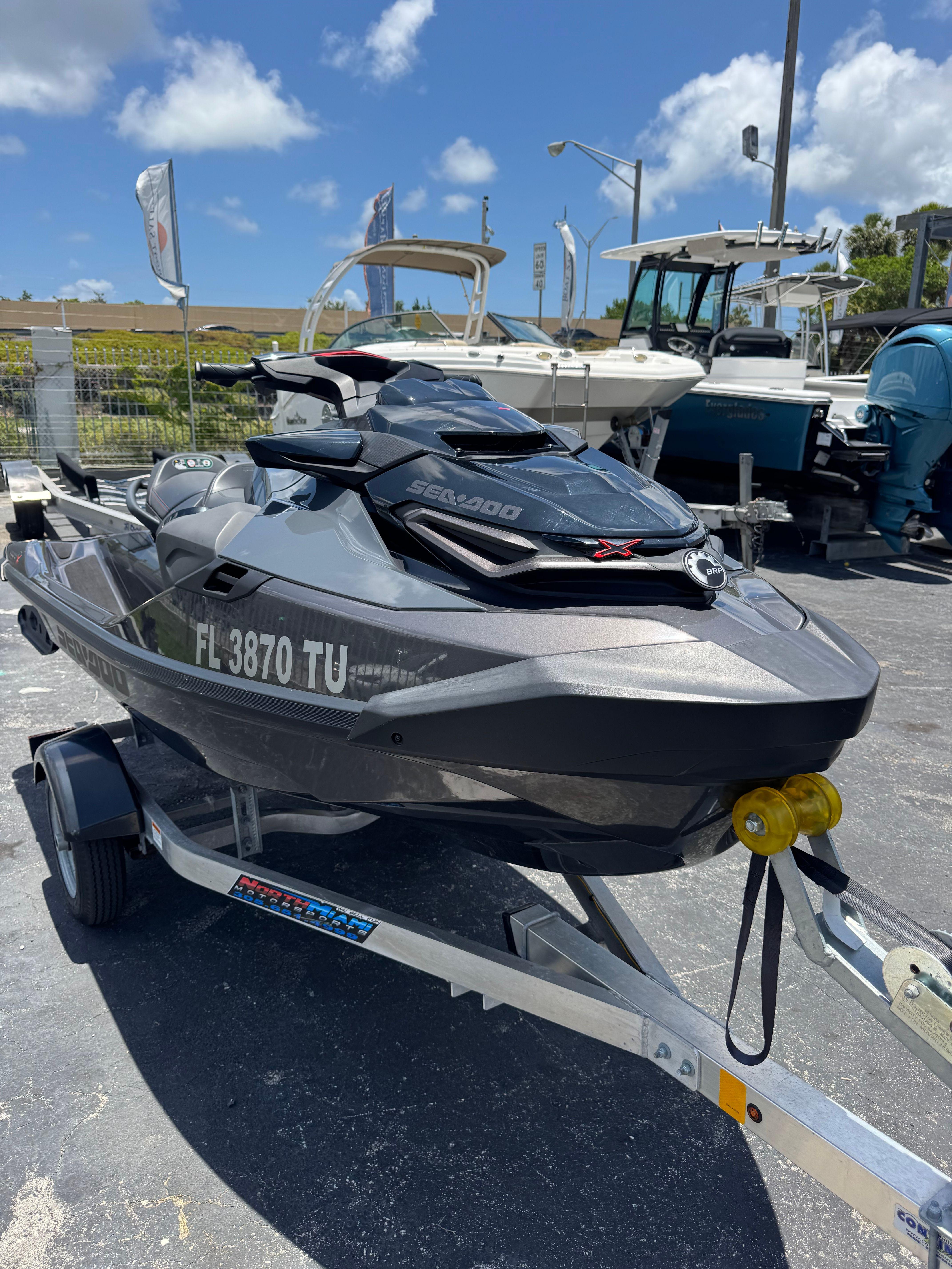 2023 Sea-Doo RXT-X 300
