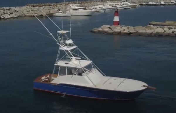 2004 Buddy Davis 48 Express