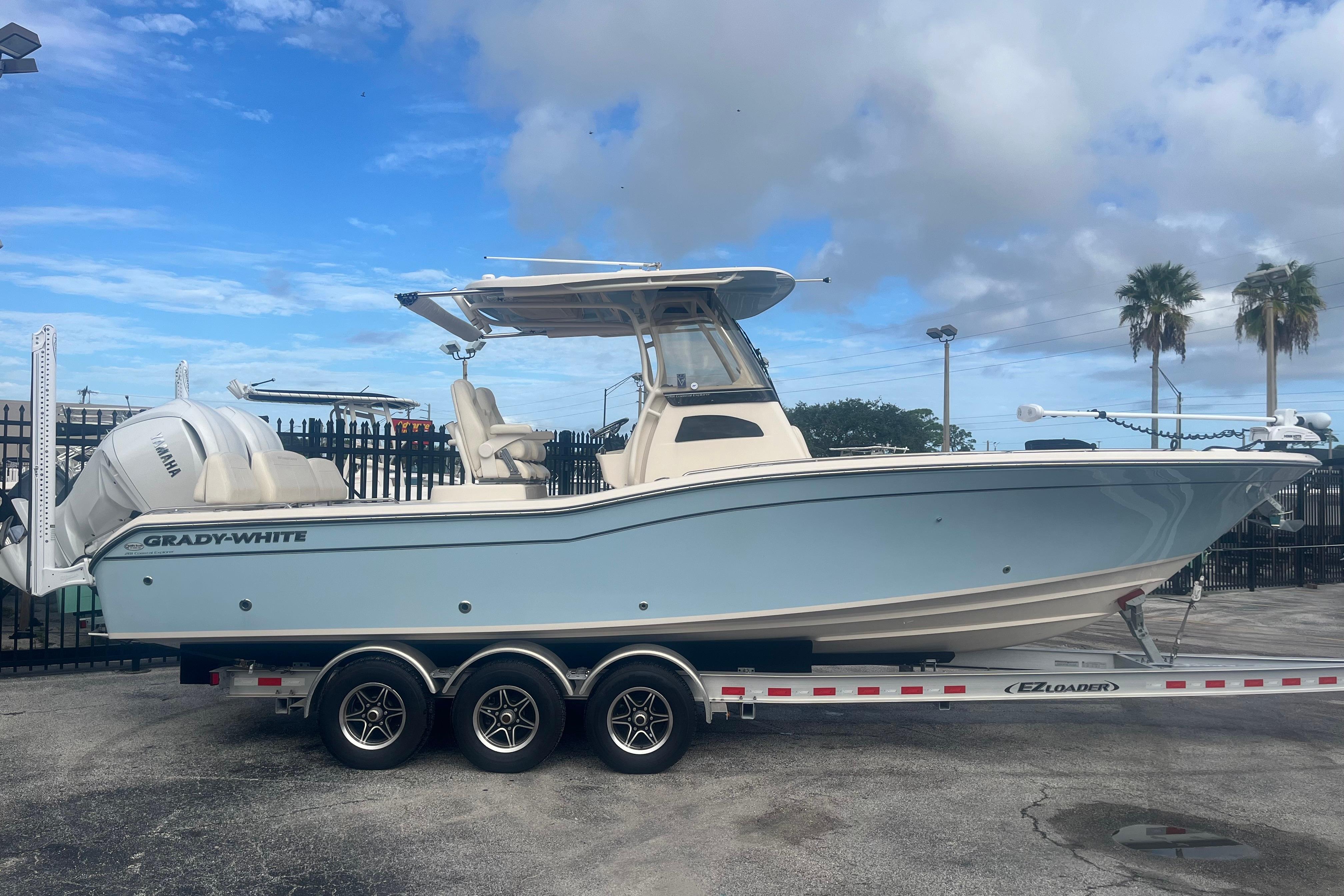 2023 Grady-White 281 Coastal Explorer