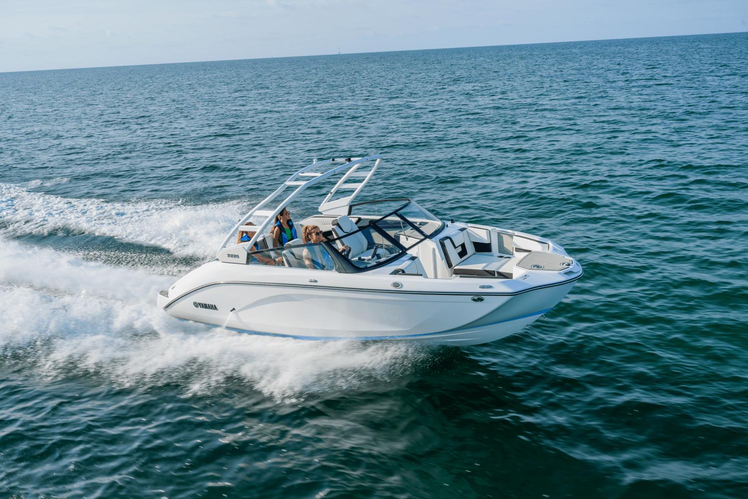 2025 Yamaha Boats 222S