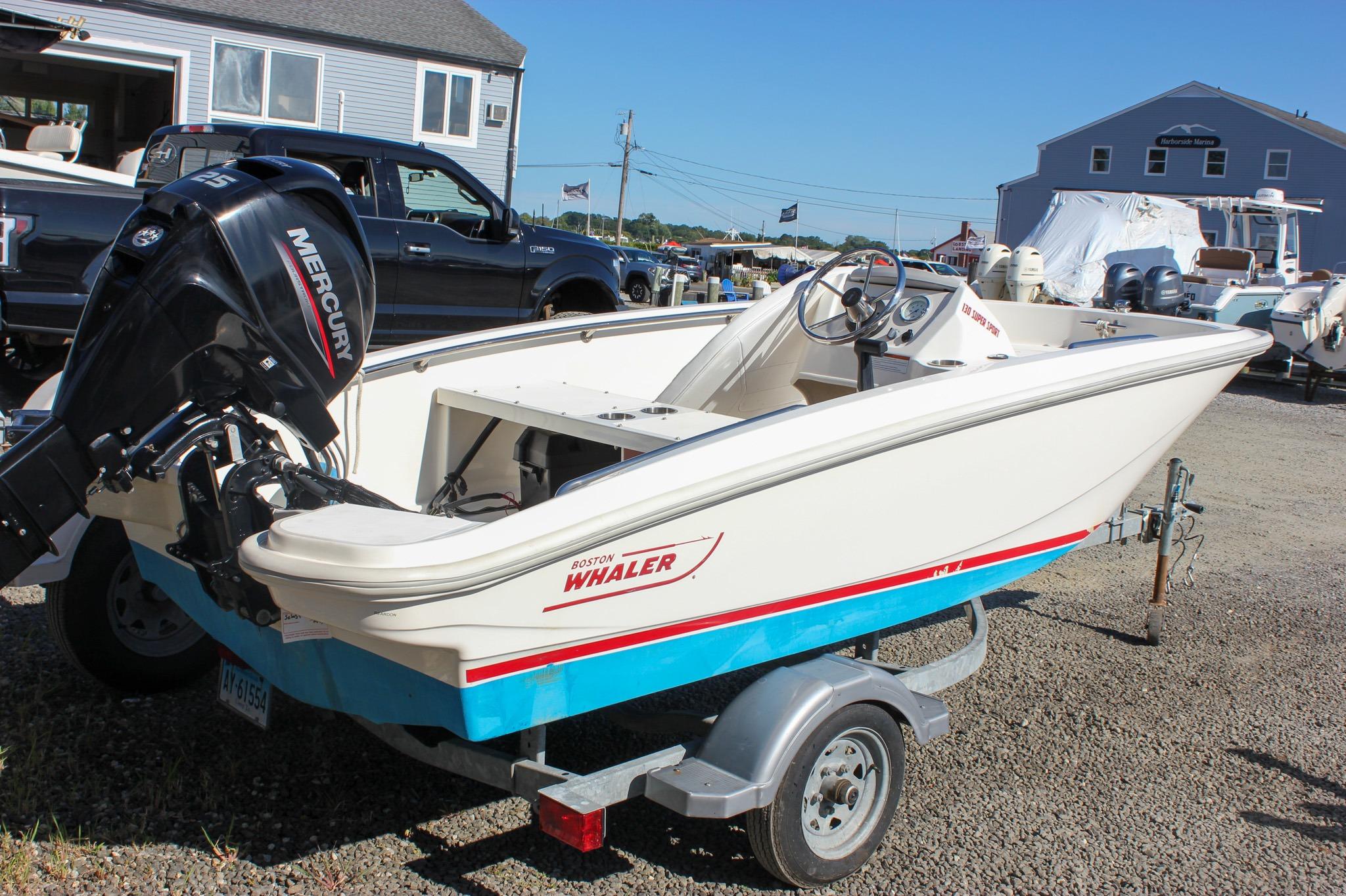 2021 Boston Whaler 130 Super Sport