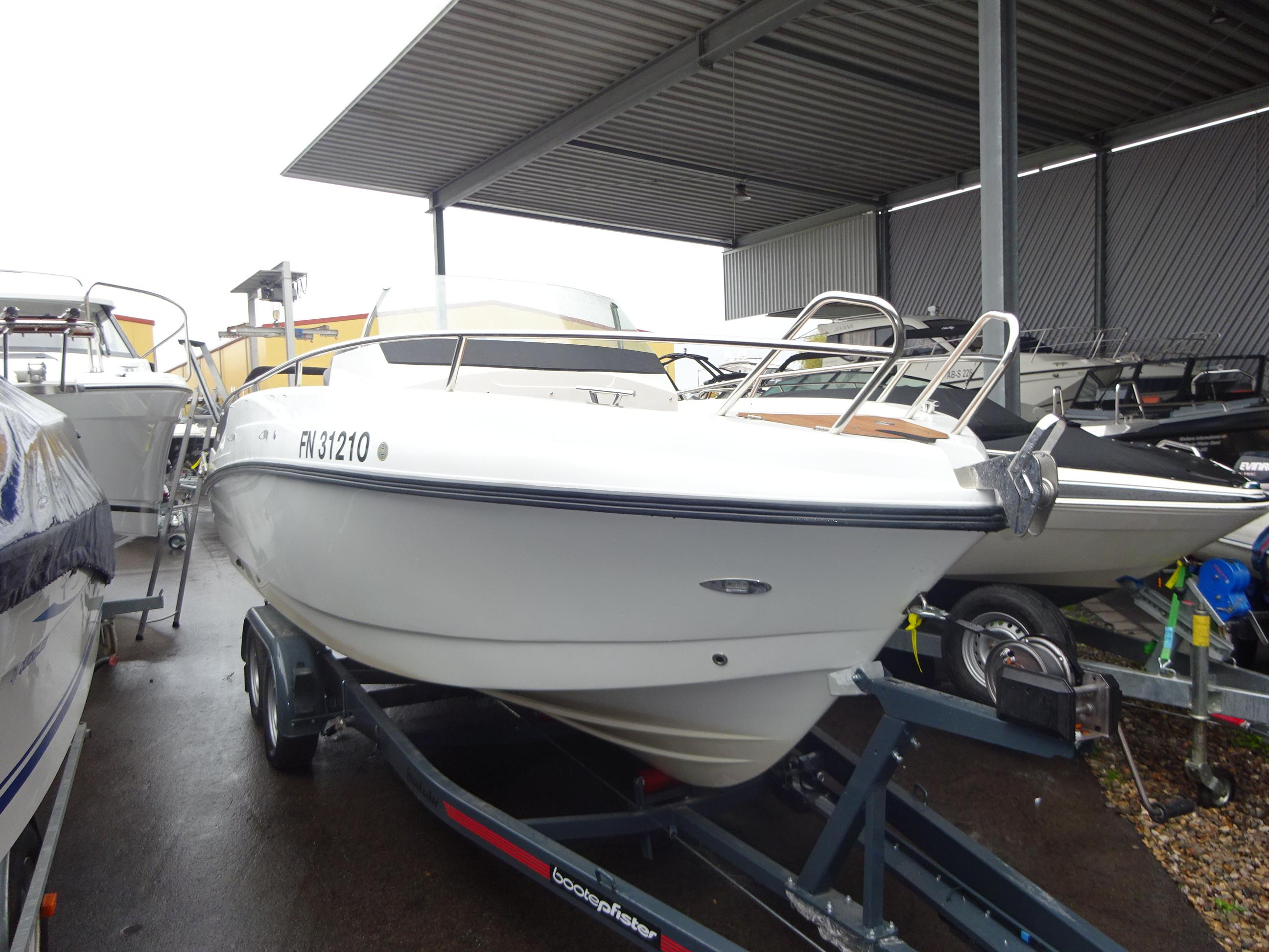 Coaster 640 Sd power boats for sale boats