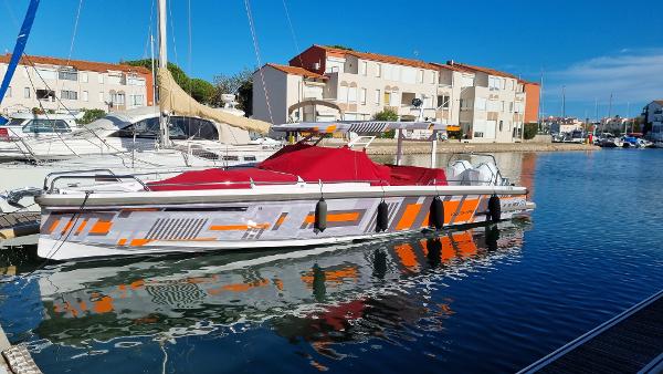 Axopar 37 Sun Top