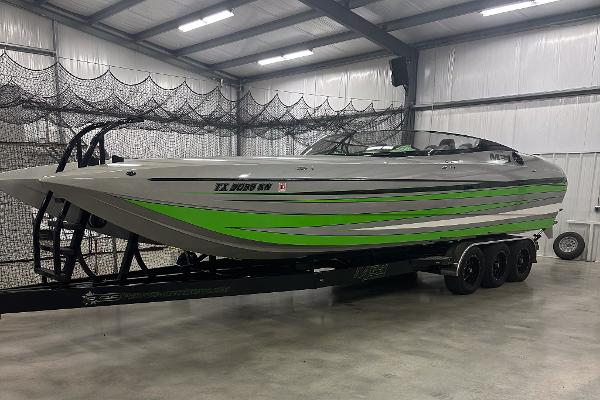 2018 Daves Custom Boats M31