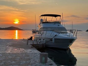 2007 Sealine F42/5