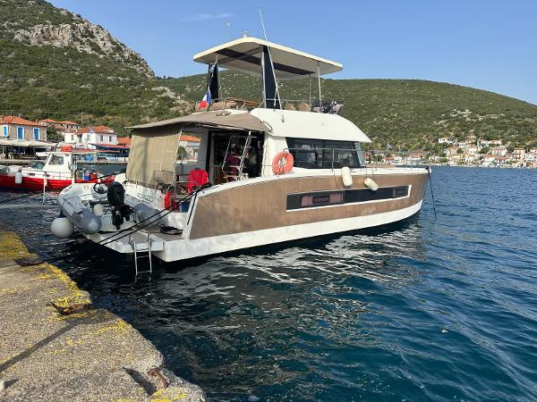 2016 Fountaine Pajot MY 37