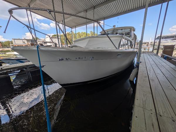 1967 Chris-Craft Commander 31 Hard Top
