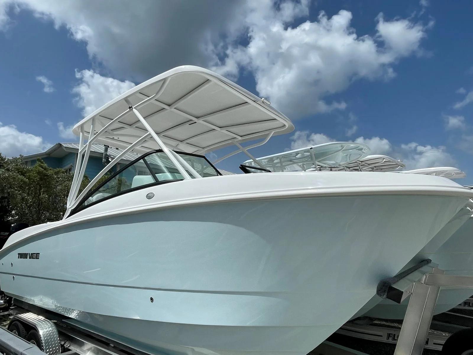 2024 Twin Vee 240 GFX DC, Clearwater Florida - boats.com