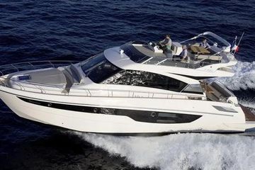 2020 Cayman Yachts S520