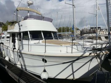 2010 Beneteau Swift Trawler 34