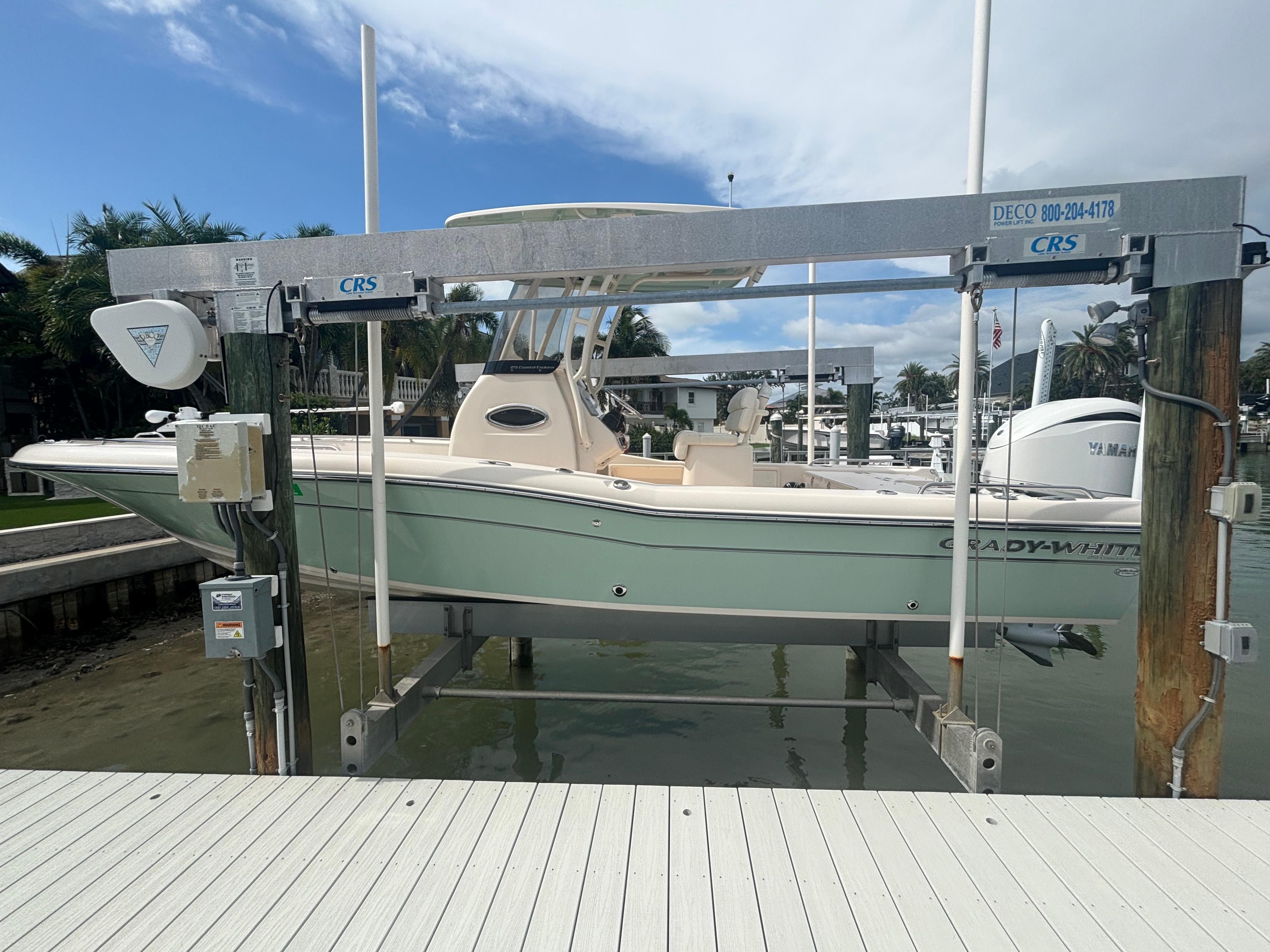 2022 Grady-White 251 Coastal Explorer