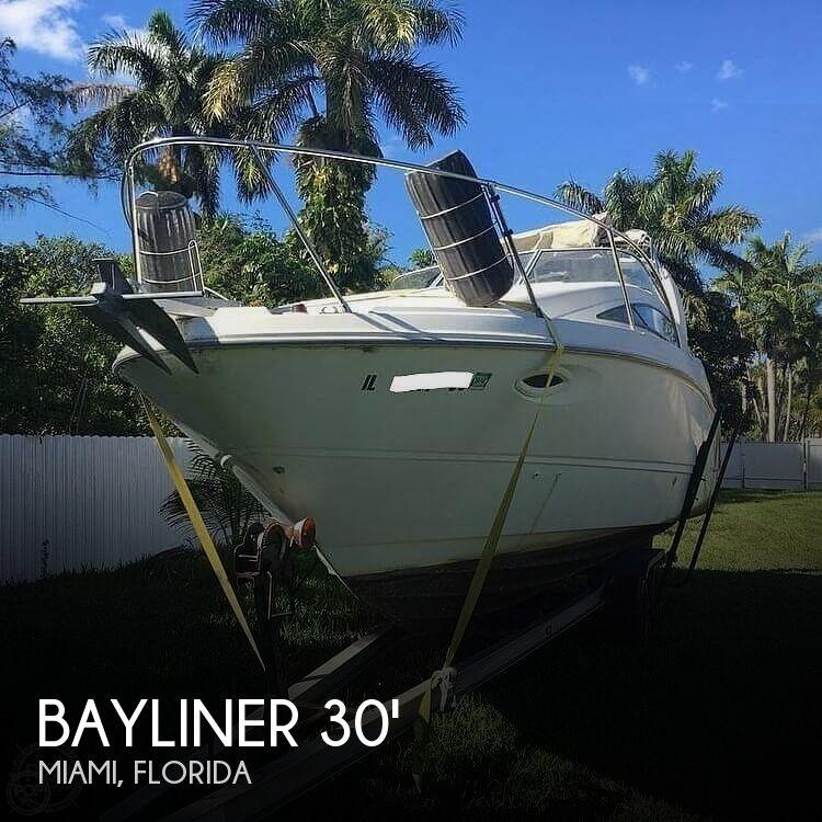 Bayliner 2855 LX Ciera Sunbridge 2000 Bayliner 2855 LX Ciera Sunbridge for sale in Miami, FL