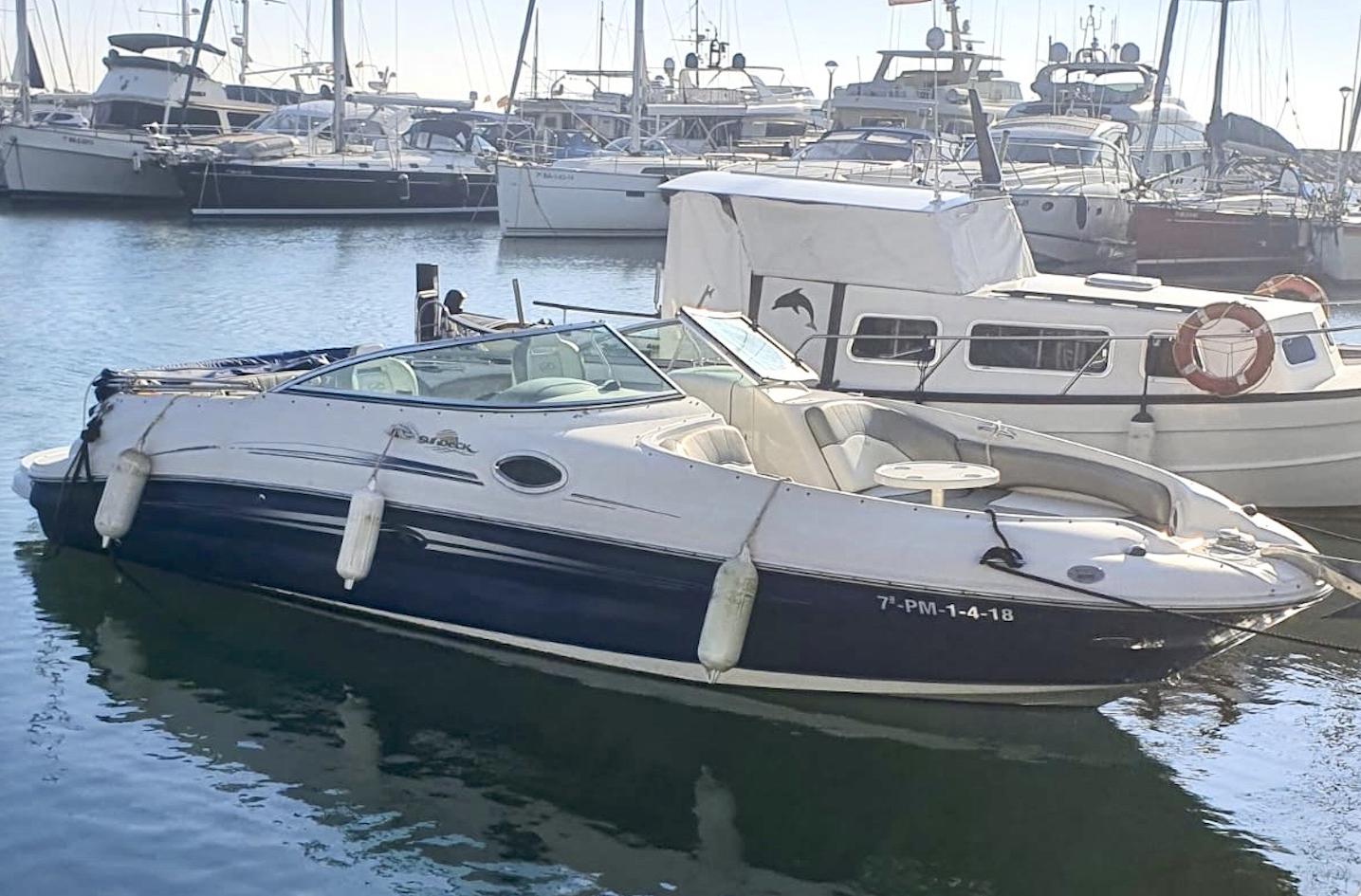 Sea Ray 240 Sundeck