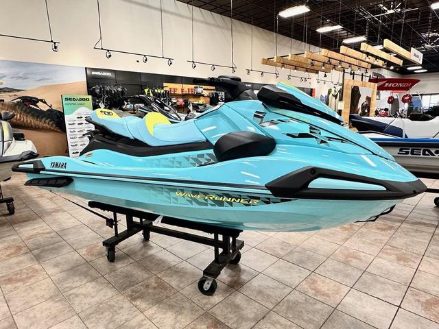 2025 Yamaha WaveRunner VX Limited Ho