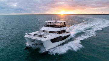 2025 Aquila 50 Luxury