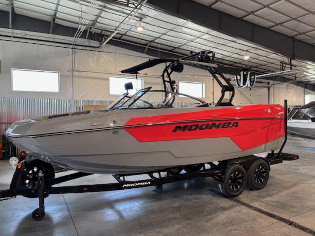 2025 Moomba Max