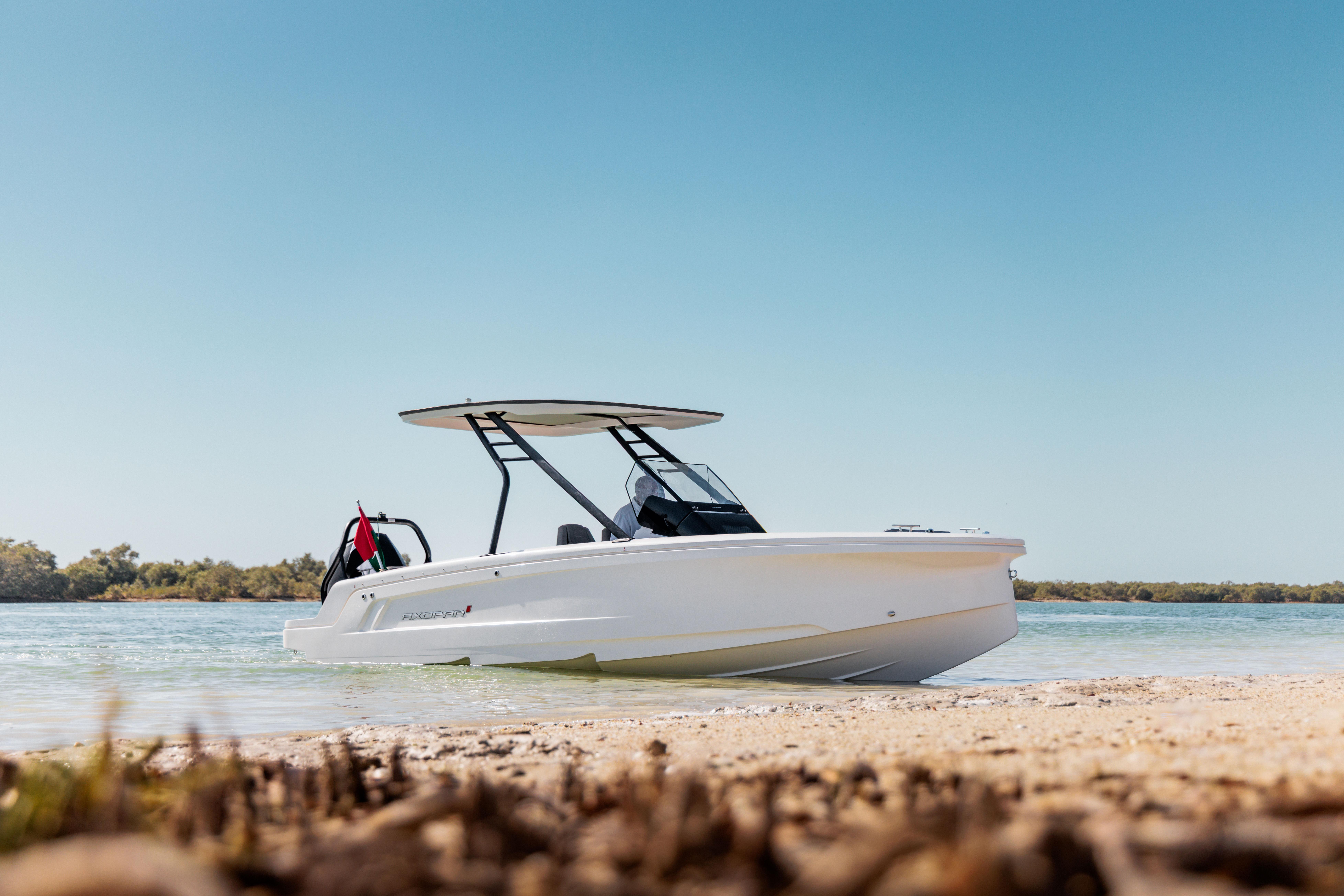 2025 Axopar 22 T-Top