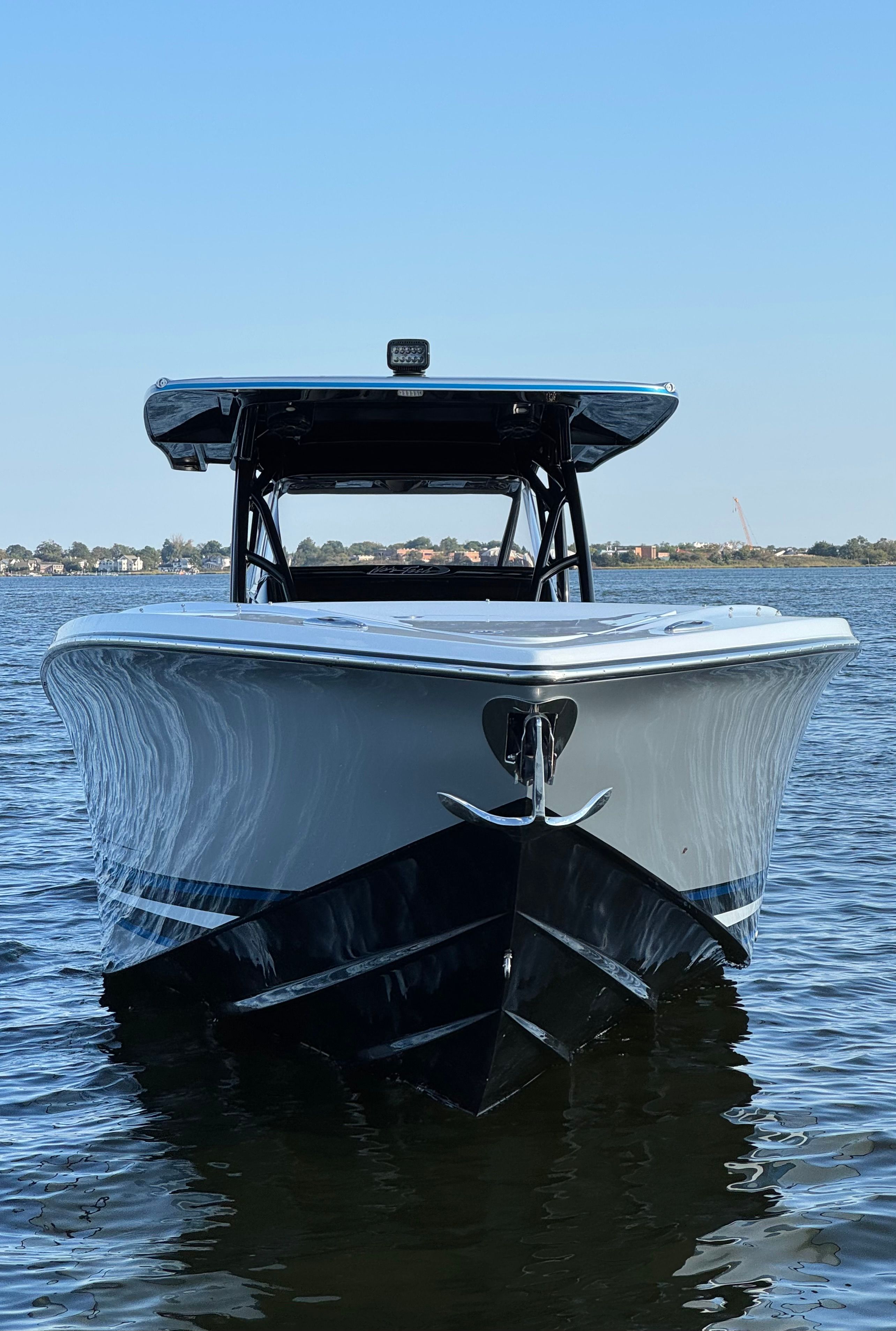 2023 Nor-Tech 390 Sport Center Console