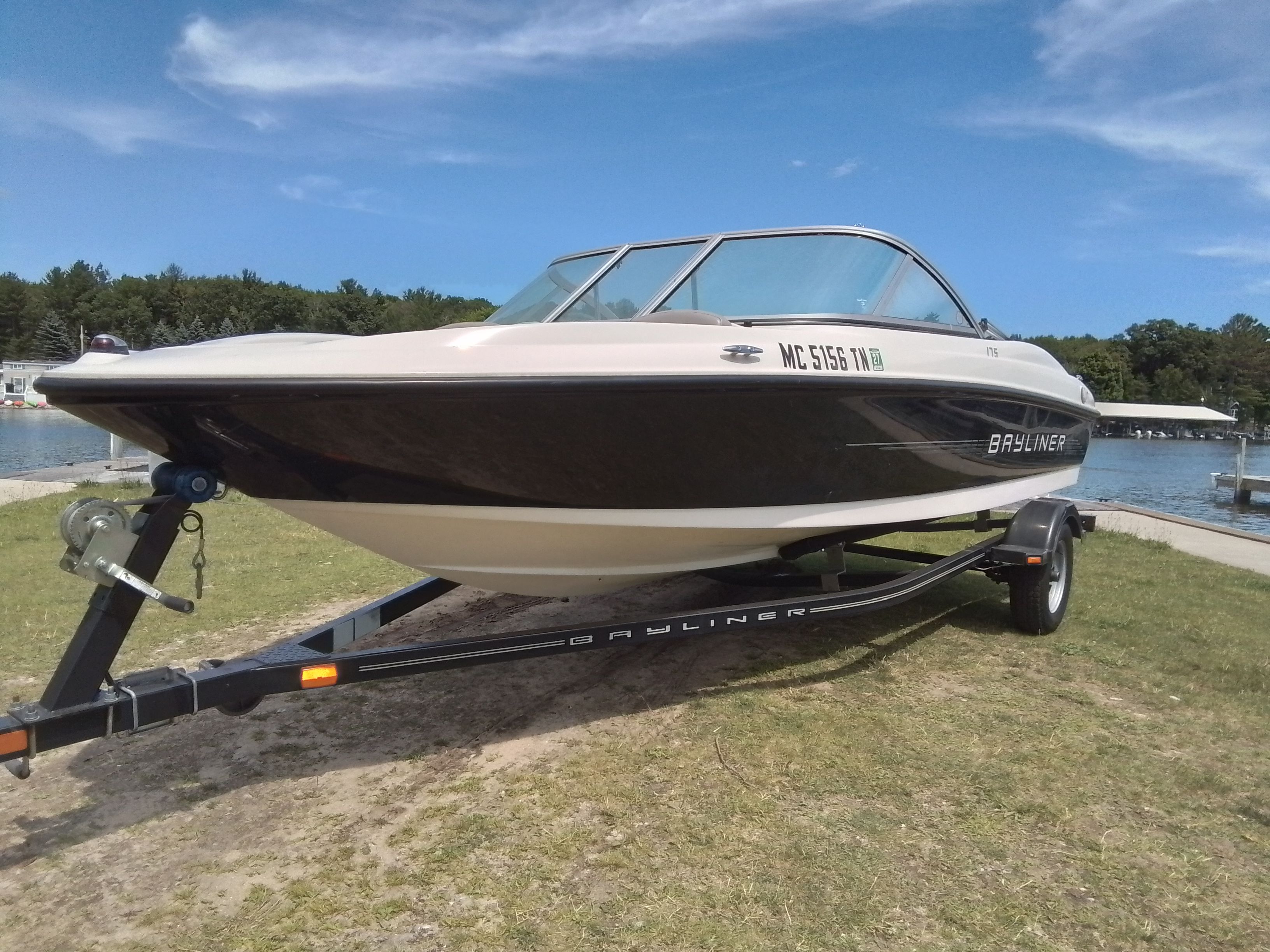 2011 Bayliner 175 Bowrider