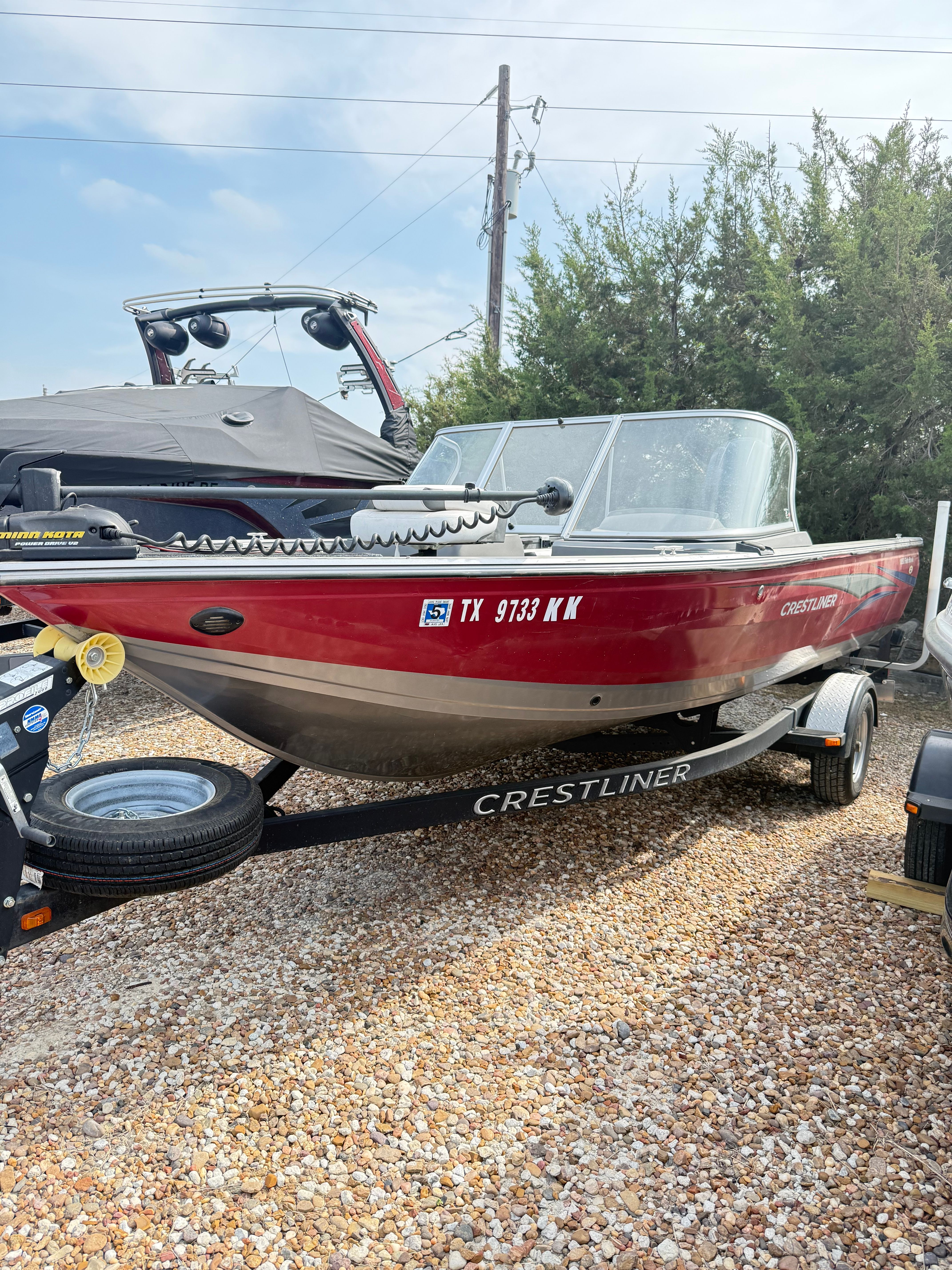 Crestliner 1850 FISHHAWK