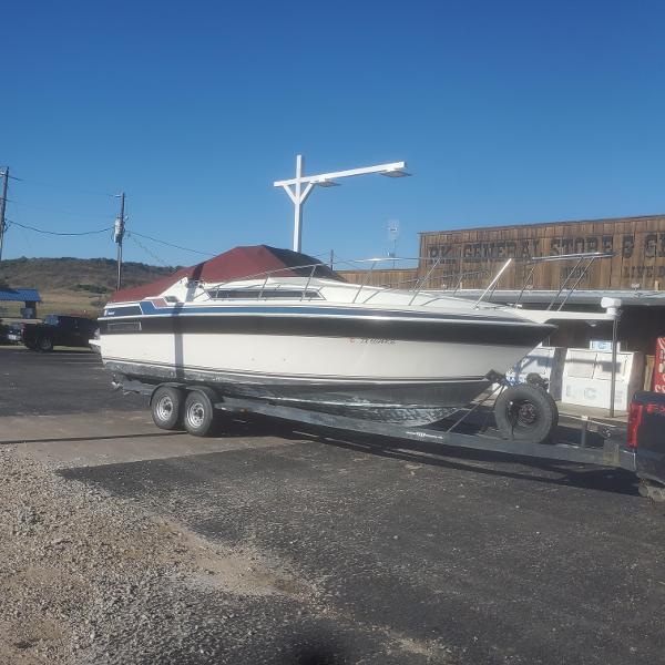 1988 Wellcraft Monte Carlo 2800