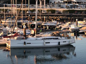 2017 Dufour 460 Grand Large