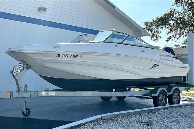 2023 Crownline E215 XS
