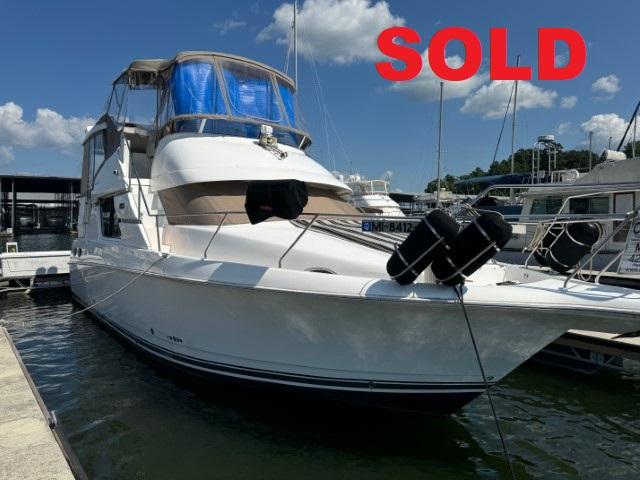 Silverton 392 Motor Yacht