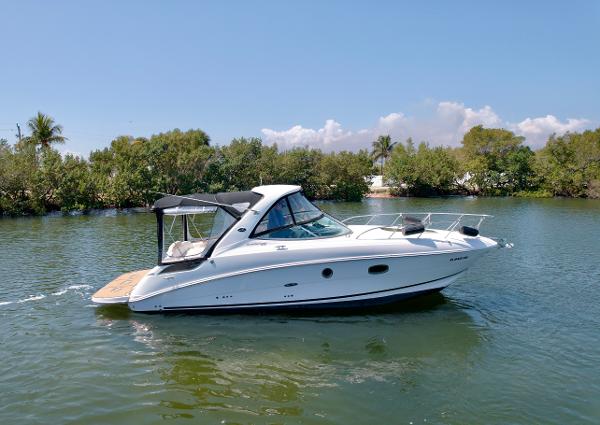 2010 Sea Ray 310 Sundancer