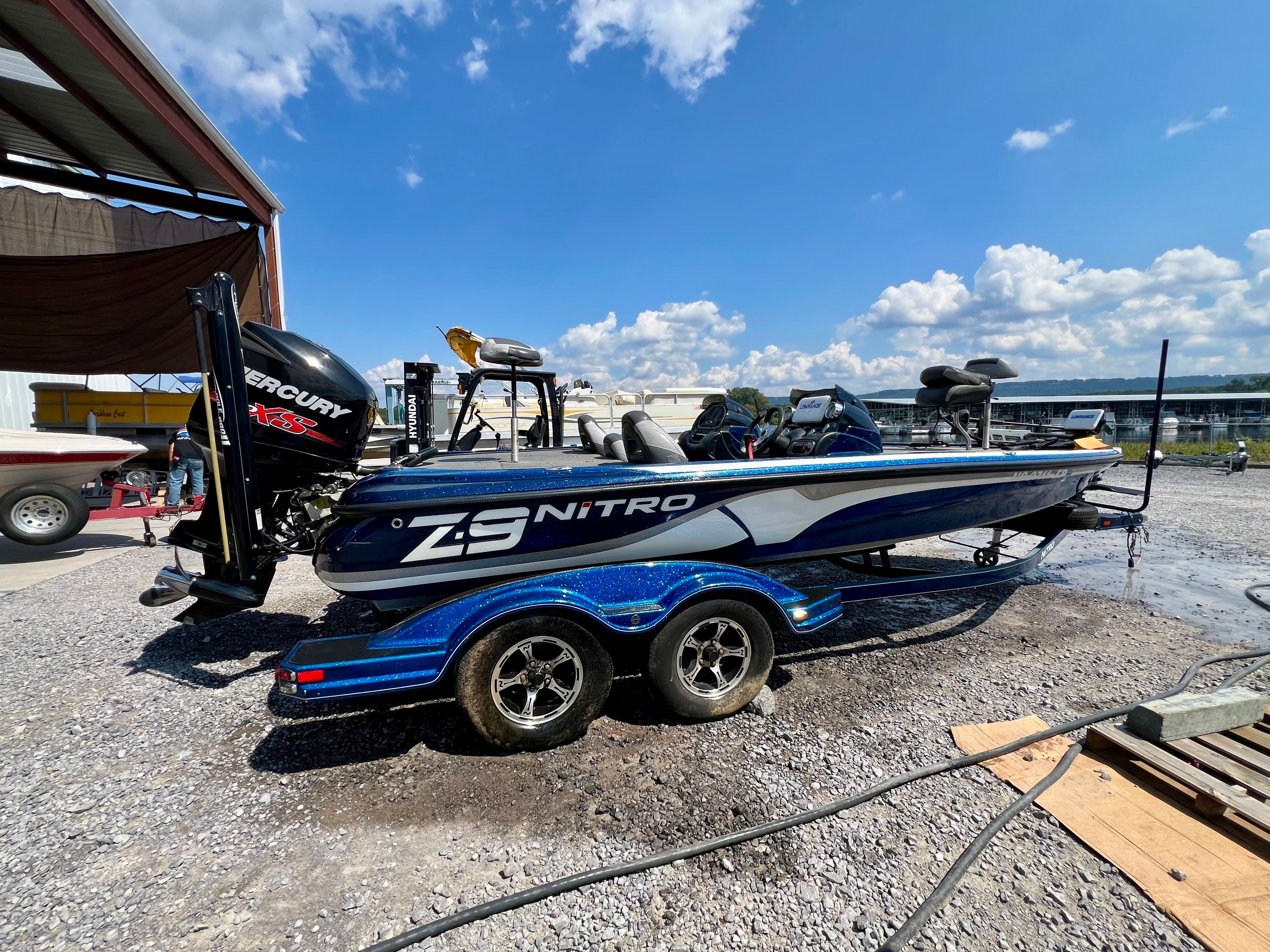 2015 Nitro Z9