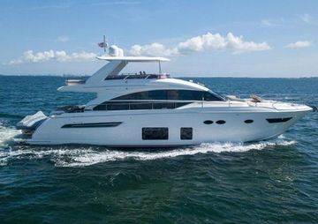 2017 Princess Flybridge 68