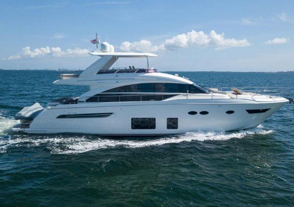 2017 Princess Flybridge 68